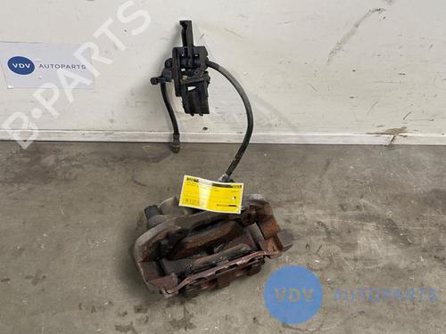 Etrier avant gauche MERCEDES-BENZ M-CLASS (W164) ML 320 CDI 4-matic (164.124, 164.125, 164.122) (211 hp) 25961124