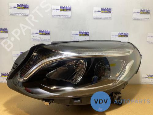 Lyskaster venstre MERCEDES-BENZ B-CLASS Sports Tourer (W246, W242) B 220 CDI / d 4-matic (246.205) (177 hp) 25972067