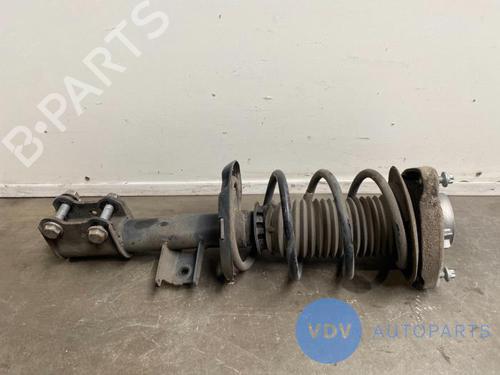 Used Right front shock absorber MERCEDES-BENZ A-CLASS (W176) A 180 (176.042) (122 hp) 25952566