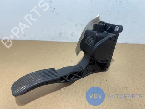 Used Pedal MERCEDES-BENZ VIANO (W639) CDI 2.2 4-matic (639.711, 639.713, 639.811, 639.813,... (150 hp) 29384035
