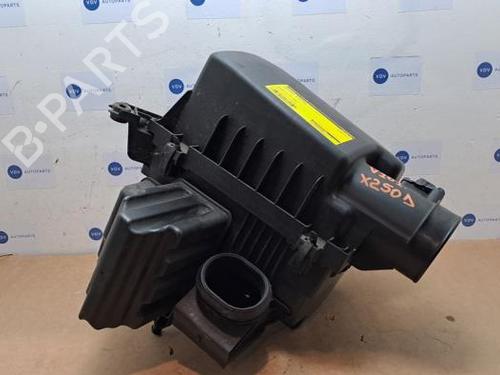 air-filter-box-mercedes-benz-x-class-470-2017-2018-2019-2020-38836897 main image