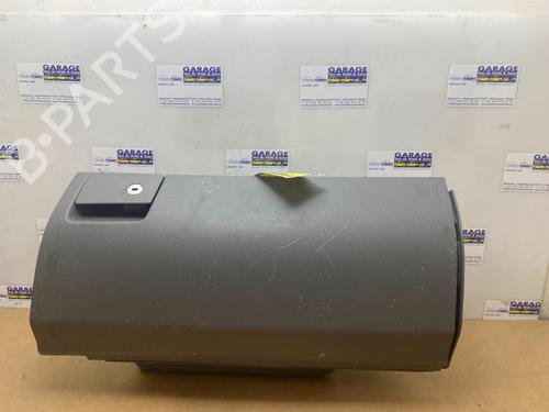 Used Glove box Glove box 38849204 38849204