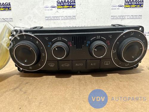 Used Climate control MERCEDES-BENZ C-CLASS (W203) C 200 CDI (203.007) (122 hp) 25948635