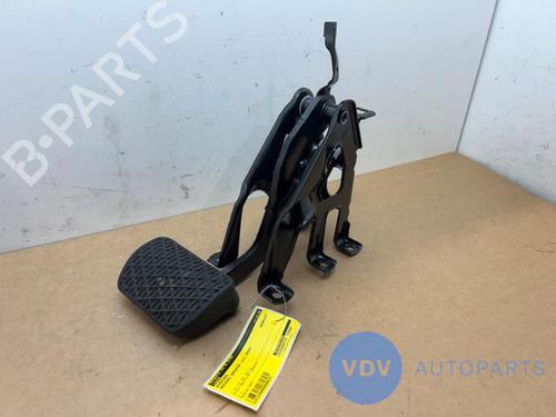 Used Break pedal MERCEDES-BENZ SPRINTER 3,5-t Van (B907, B910) 311 CDI RWD (907.631, 907.633, 907.635, 907.637) (114 hp) 29990335