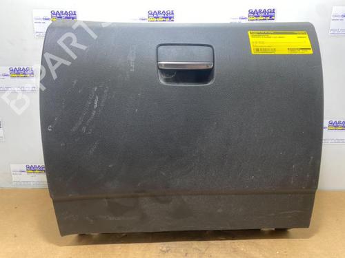 Used Glove box Glove box 38847062 38847062