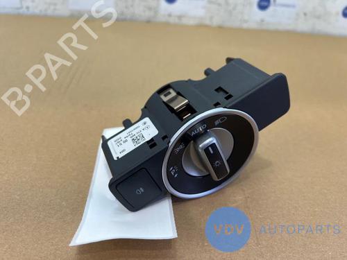 Used Headlight switch MERCEDES-BENZ A-CLASS (W176) A 180 (176.042) (122 hp) 26930918