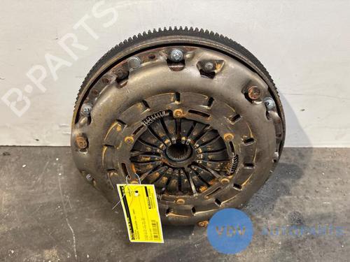 Volano MERCEDES-BENZ SPRINTER 4-t Van (B904) 413 CDI (129 hp) 29398516