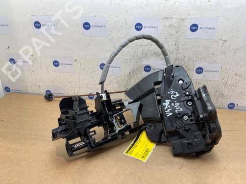 front-right-lock-mercedes-benz-c-class-w206-2021-38830721 main image