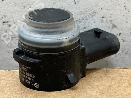 Used Electronic sensor MERCEDES-BENZ C-CLASS (W205) C 160 (205.044) (129 hp) 30803909