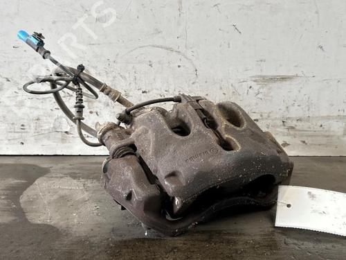 Used Left front brake caliper Left front brake caliper MERCEDES-BENZ SPRINTER 5-t Platform/Chassis (B906) 518 CDI (906.153, 906.155, 906.253, 906.255) (184 hp) 39698034 39698034