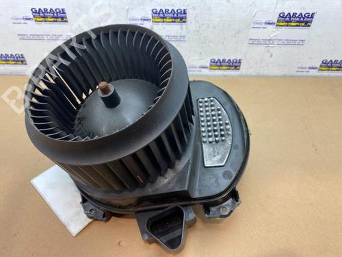 Used Heater blower motor Heater blower motor MERCEDES-BENZ B-CLASS Sports Tourer (W246, W242) B 200 (246.243) (156 hp) 38849125 38849125