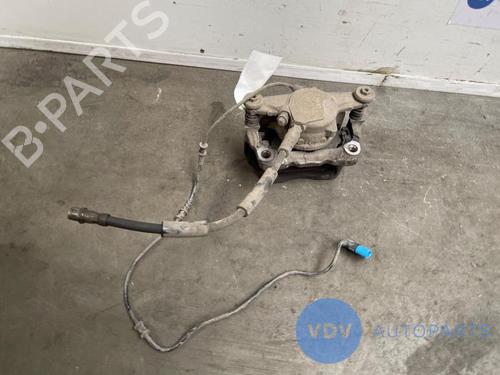 Used Right front brake caliper MERCEDES-BENZ C-CLASS (W205) C 180 BlueTEC / d (205.036) (116 hp) 25962539