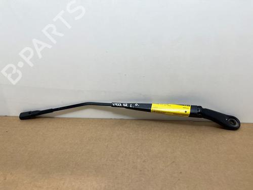front-windshield-wiper-arm-mercedes-benz-vito-van-w447-2014-38828987 main image