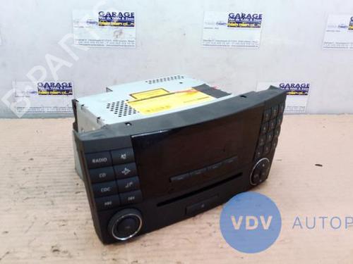 Used Radio MERCEDES-BENZ E-CLASS (W211) E 280 (211.054) (231 hp) 25943025