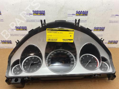 Used Instrument cluster Instrument cluster MERCEDES-BENZ E-CLASS T-Model (S212) E 350 BlueTEC (212.224) (211 hp) 38848819 38848819