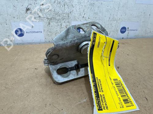 Used Hinge/Door check strap Hinge/Door check strap 39152220 39152220