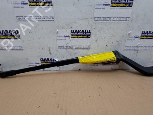Used Front windshield wiper arm Front windshield wiper arm 38845854 38845854