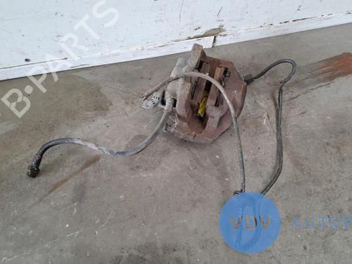 Right front brake caliper MERCEDES-BENZ 123 Saloon (W123) 200 D | BP25965896M104 
