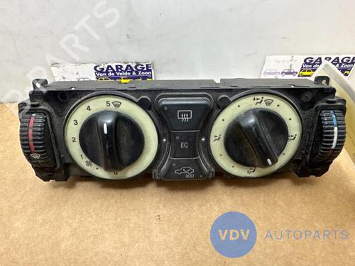 Used Climate control MERCEDES-BENZ SLK (R170) 200 Kompressor (170.445) (192 hp) 25948866