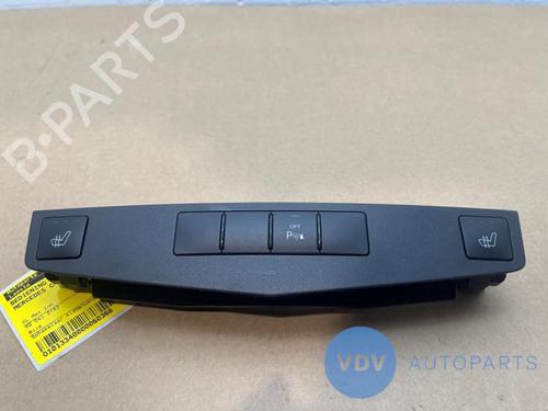 Used Display monitor MERCEDES-BENZ C-CLASS (W204) C 180 Kompressor (204.044, 204.045) (156 hp) 25965086