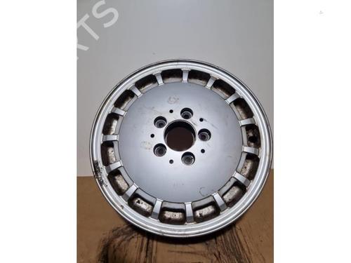 Used Rim Rim MERCEDES-BENZ 190 (W201) D 2.0 (201.122) (72 hp) 40483324 40483324