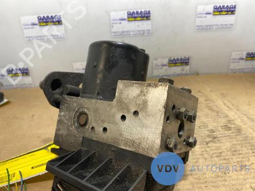ABS pump MERCEDES-BENZ E-CLASS (W210) E 220 CDI (210.006) | BP25951485M43 