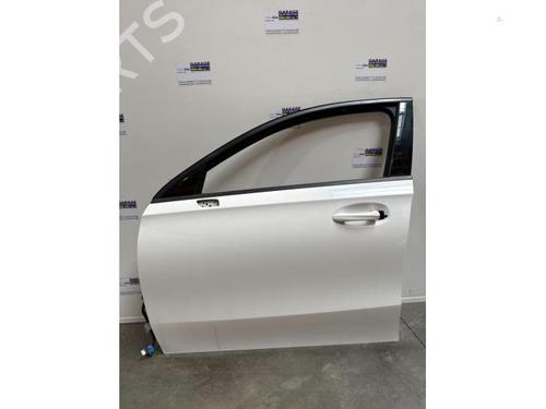 Used Left front door Left front door 38850543 38850543