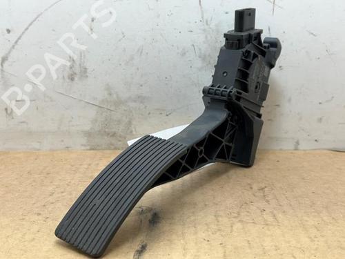 Used Pedal Pedal 38819962 38819962