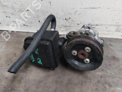 Used Steering pump Steering pump MERCEDES-BENZ M-CLASS (W163) ML 430 (163.172) (272 hp) 39698051 39698051