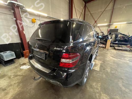 Front right panel MERCEDES-BENZ M-CLASS (W164) ML 320 CDI 4-matic (164.124, 164.125, 164.122) | BP38817013C59 - Image 6