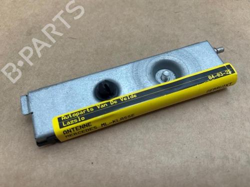 Used Antenna/Base Antenna/Base MERCEDES-BENZ M-CLASS (W166) ML 63 AMG 4-matic (166.074) (558 hp) 40483340 40483340