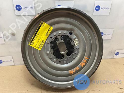 Used Flywheel MERCEDES-BENZ A-CLASS (W176) A 180 (176.042) (122 hp) 25959708