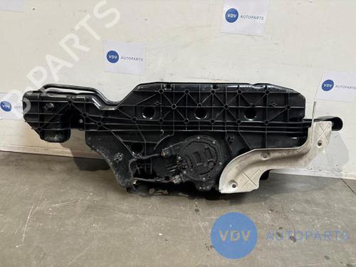 AdBlue tank MERCEDES-BENZ CLA Shooting Brake (X118) CLA 180 d (118.610) | BP25961638M85 