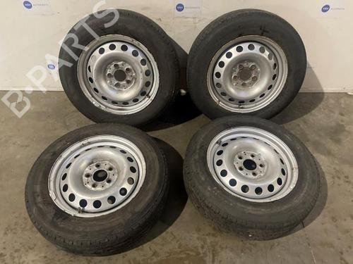 Felgsett Felgsett 38836149 38836149