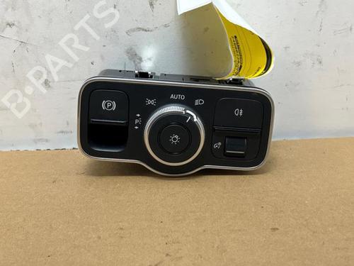 Used Headlight switch Headlight switch MERCEDES-BENZ B-CLASS Sports Tourer (W247) B 180 d (247.003) (116 hp) 38823609 38823609