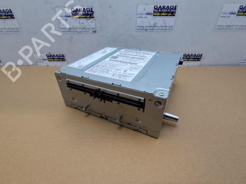 Used Radio Radio MERCEDES-BENZ C-CLASS (W205) C 180 (205.040, 205.140) (156 hp) 38843614 38843614