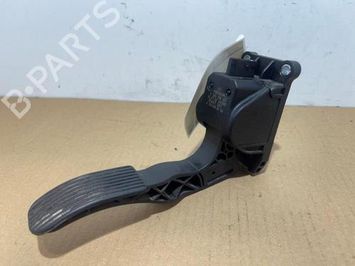 pedal-mercedes-benz-viano-w639-2003-38825797 main image