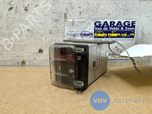 Used Electronic sensor MERCEDES-BENZ 190 (W201) 2.0 (201.022) (90 hp) 25954847