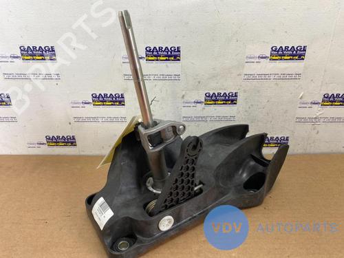 Used Gear lever MERCEDES-BENZ A-CLASS (W176) A 180 (176.042) (122 hp) 25952879