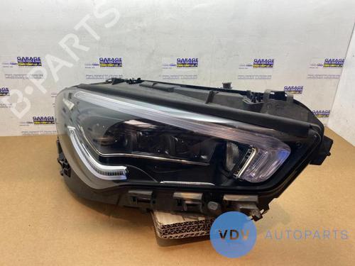 Used Right headlight MERCEDES-BENZ CLA (C118) CLA 200 d 4-matic (118.313) (150 hp) 25951926