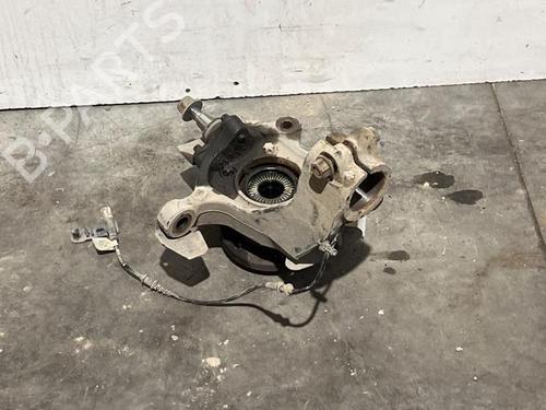 Used Right front steering knuckle Right front steering knuckle MERCEDES-BENZ SPRINTER 3,5-t Van (B907, B910) 311 CDI (910.631, 910.633) (114 hp) 38824385 38824385