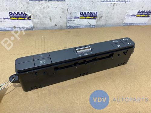 Used Display monitor MERCEDES-BENZ SPRINTER 3,5-t Van (B907, B910) 311 CDI (910.631, 910.633) (114 hp) 25955479