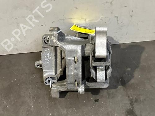 engine-mount-mercedes-benz-sprinter-35-t-van-b907-b910-2018-38824178 main image