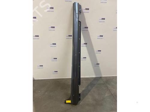 Used Right sideskirt Right sideskirt MERCEDES-BENZ CLS (C218) CLS 250 CDI / BlueTEC / d (218.303, 218.304) (204 hp) 38851002 38851002