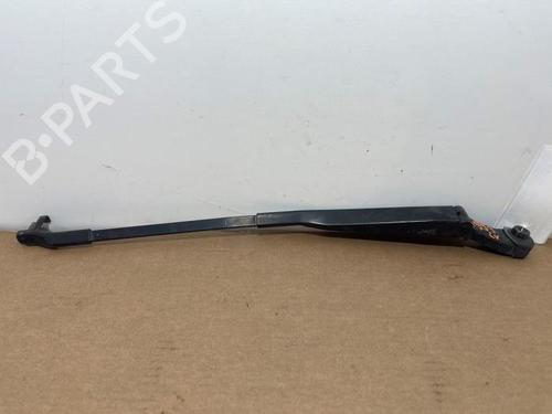Used Front windshield wiper arm Front windshield wiper arm MERCEDES-BENZ S-CLASS (W220, V220) S 400 CDI (220.028, 220.128) (250 hp) 38828265 38828265