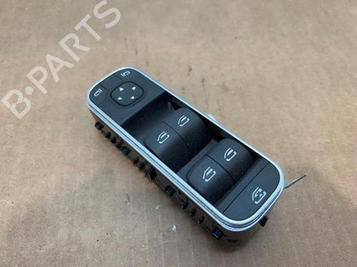 switch-mercedes-benz-a-class-w177-2018-38820152 main image