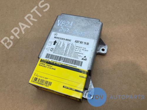 Used ECU airbags MERCEDES-BENZ E-CLASS Coupe (C207) E 200 CGI (207.348) (184 hp) 25971646