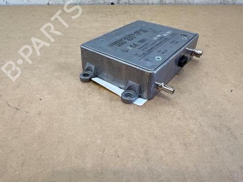 Electronic module MERCEDES-BENZ E-CLASS (W210) E 200 (210.035) | BP38829545M83 - Image 3