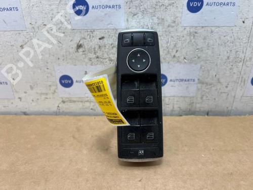 switch-mercedes-benz-c-class-w204-2007-2008-2009-2010-2011-2012-2013-2014-2015-38834683 main image