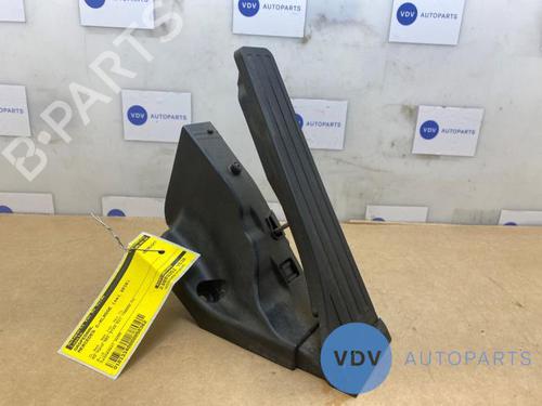 Used Pedal MERCEDES-BENZ C-CLASS (W205) C 220 BlueTEC / d (205.002, 205.004) (170 hp) 25960208